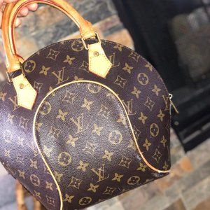 Louis Vuitton Ellipse Bag